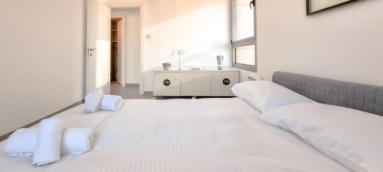 Bnbisrael Apartments - Rouge Eilat テル・アビブ エクステリア 写真